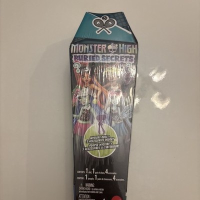 Monster High Ghoulia Yelps Buried Secrets Doll Wave 4 Courtside Fangs-Out