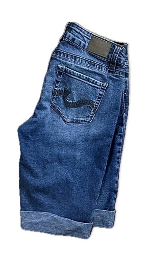 🌹YMI Juniors 7/28 Denim Bermuda Shorts Distressed/Stretch Excellent Condition - Picture 3 of 3