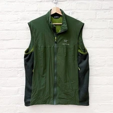 Arc'teryx || Atom Vest Green Large