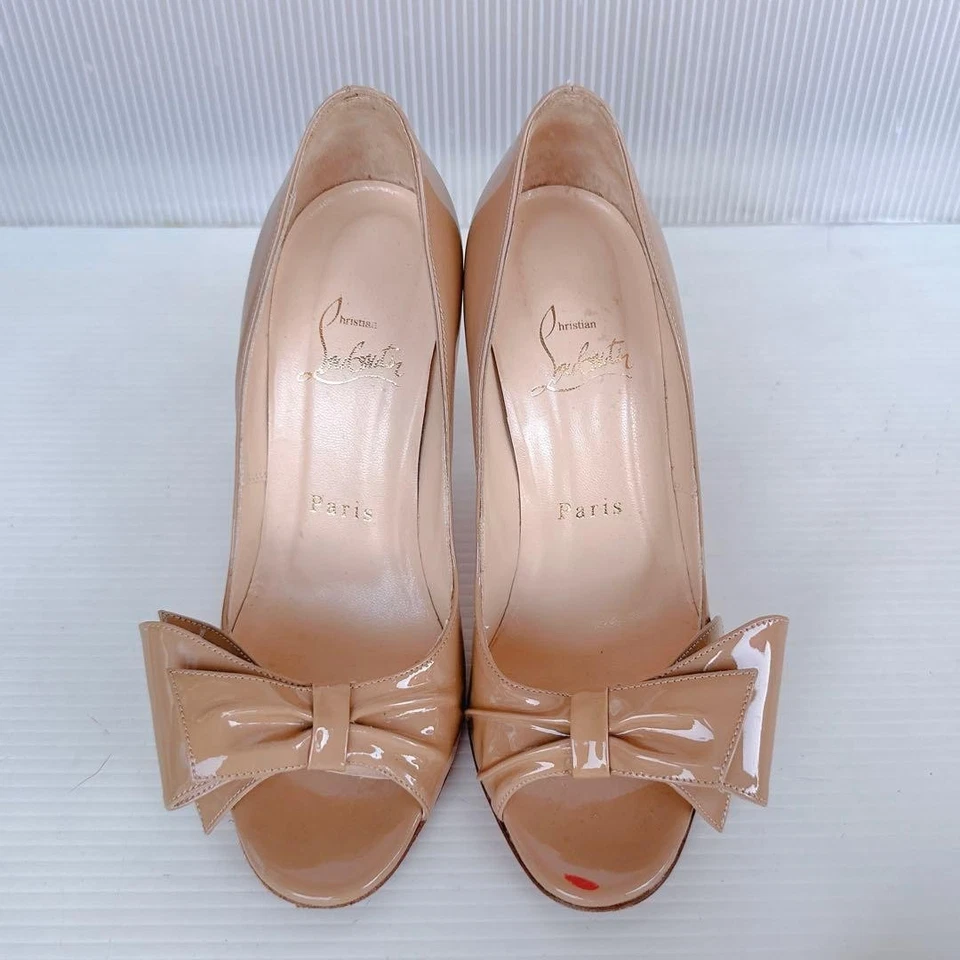 Seltene Christian Louboutin beige Lackleder offene Zehenpartie Band Heels... - Bild 3 von 4