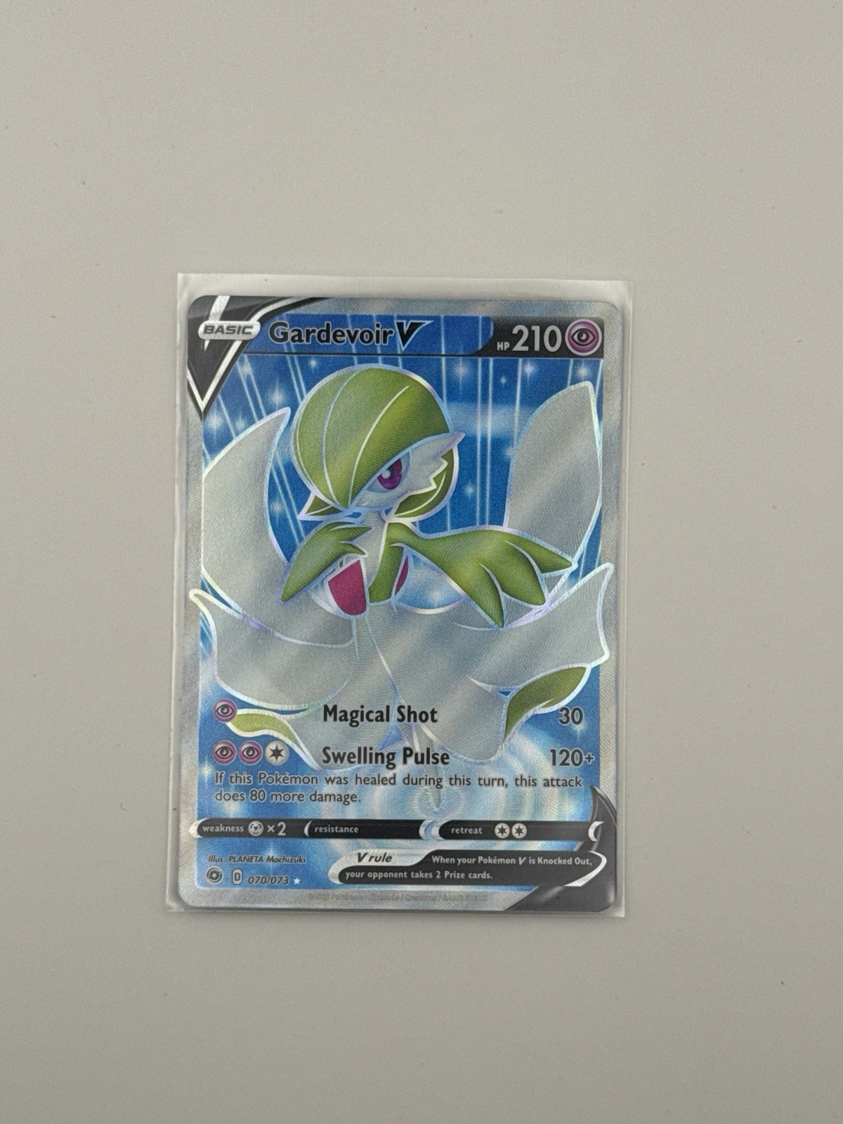 Gardevoir V (Full Art) 70/73 Champions Path Holo
