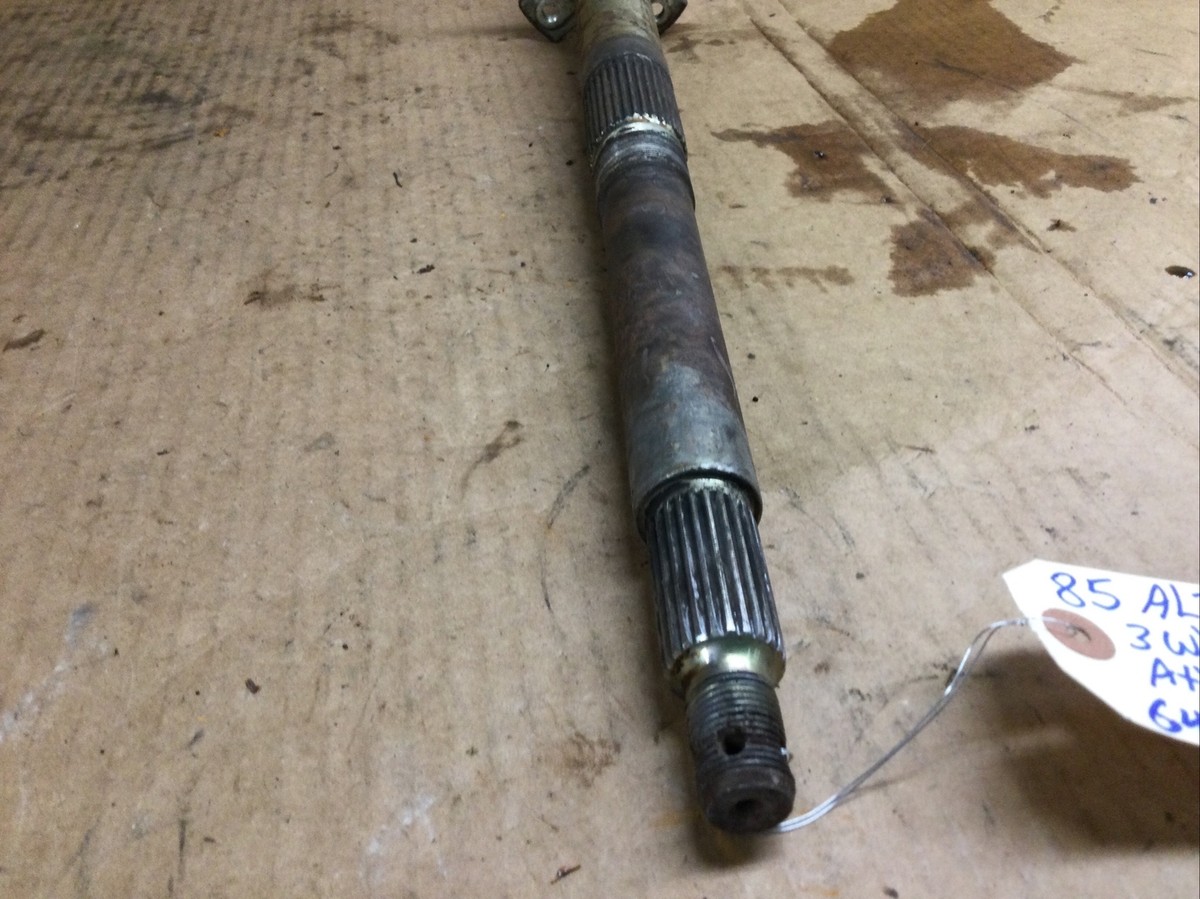 Axle Rear # 64711-24303 Suzuki 1985 ALT 185 Three Wheeler Axle Rear # 64711-24303 Suzuki 1985 ALT 185 Three Wheeler