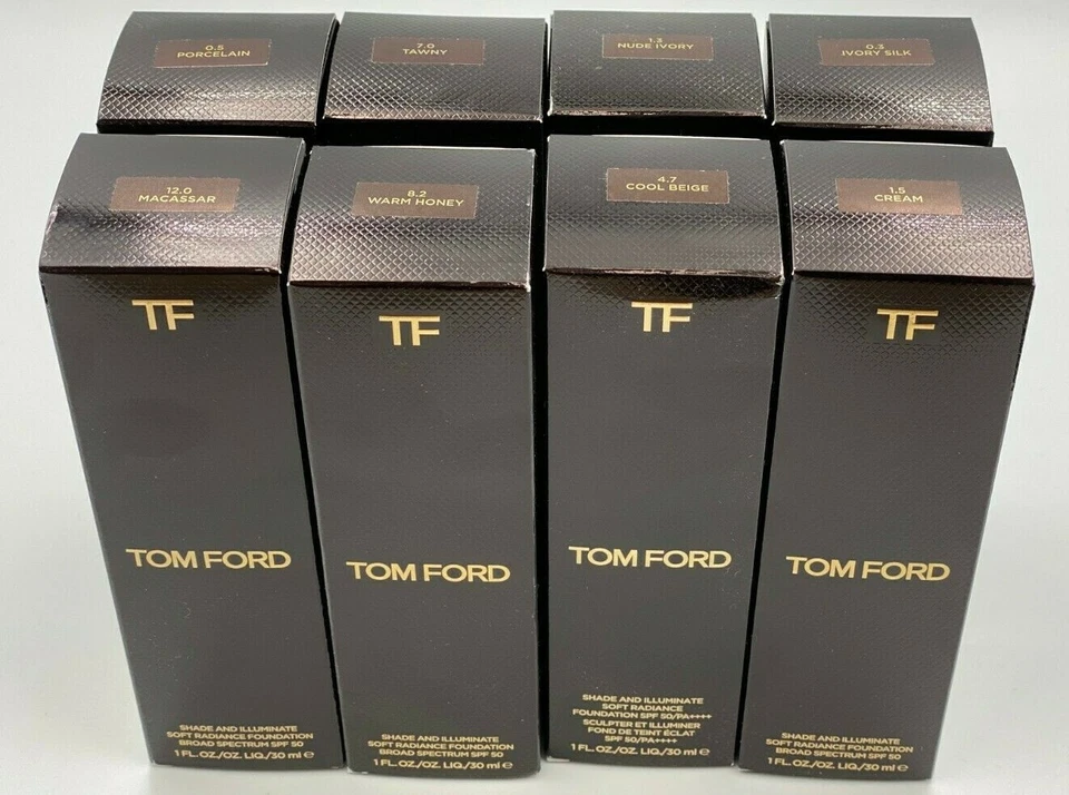 BASE TOM FORD SHADE AND ILUMINATE SOFT RADIANCE SPF50 ELIGE TU TONO NUEVA EN CAJA Foto 3 de 4