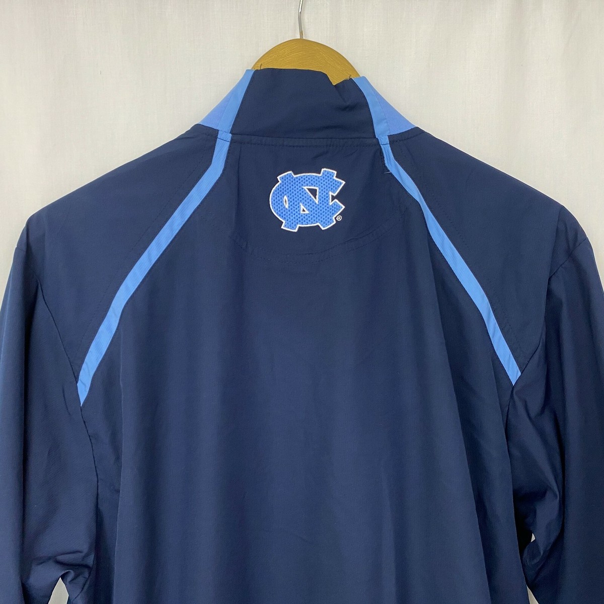unc nike windbreaker