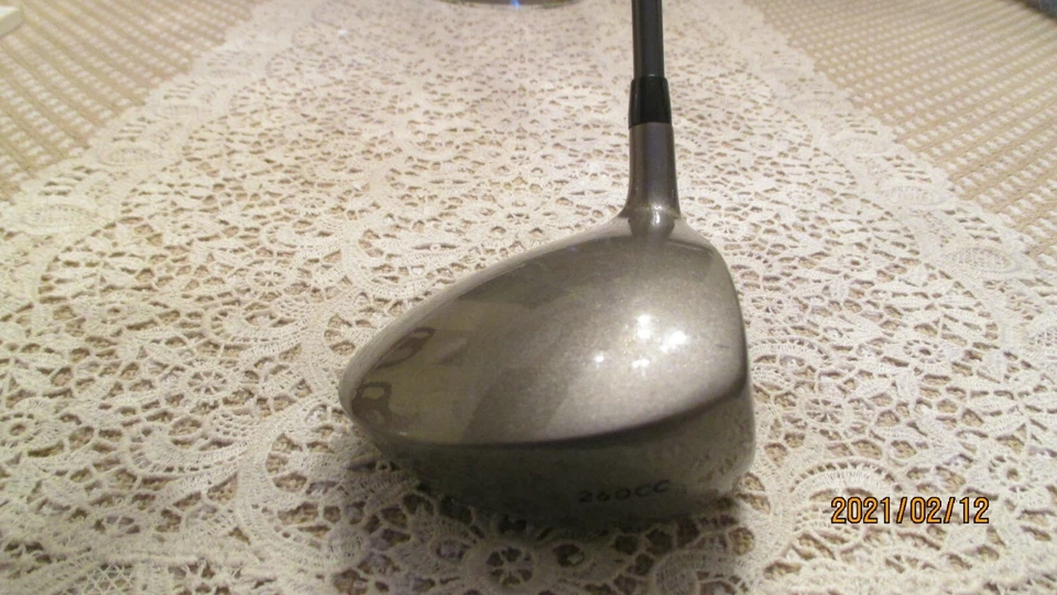 Used RH Mens Golfsmith Titanium 260 Driver 9.5* Graphite Stiff Golf Pride Wrap - Image 4 of 4