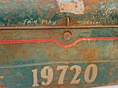 VINTAGE WWII WW2 METAL LUNCH BOX CONVERTED MAILBOX MARKED JESTER
