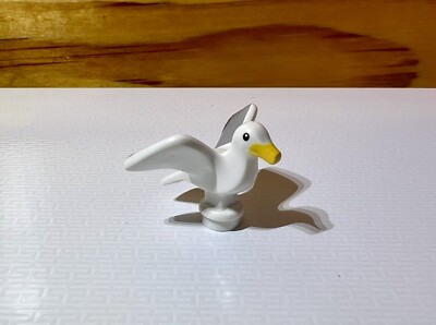Lego New White Bird Seagull w/ Bright Light Orange Beak Wings Parts