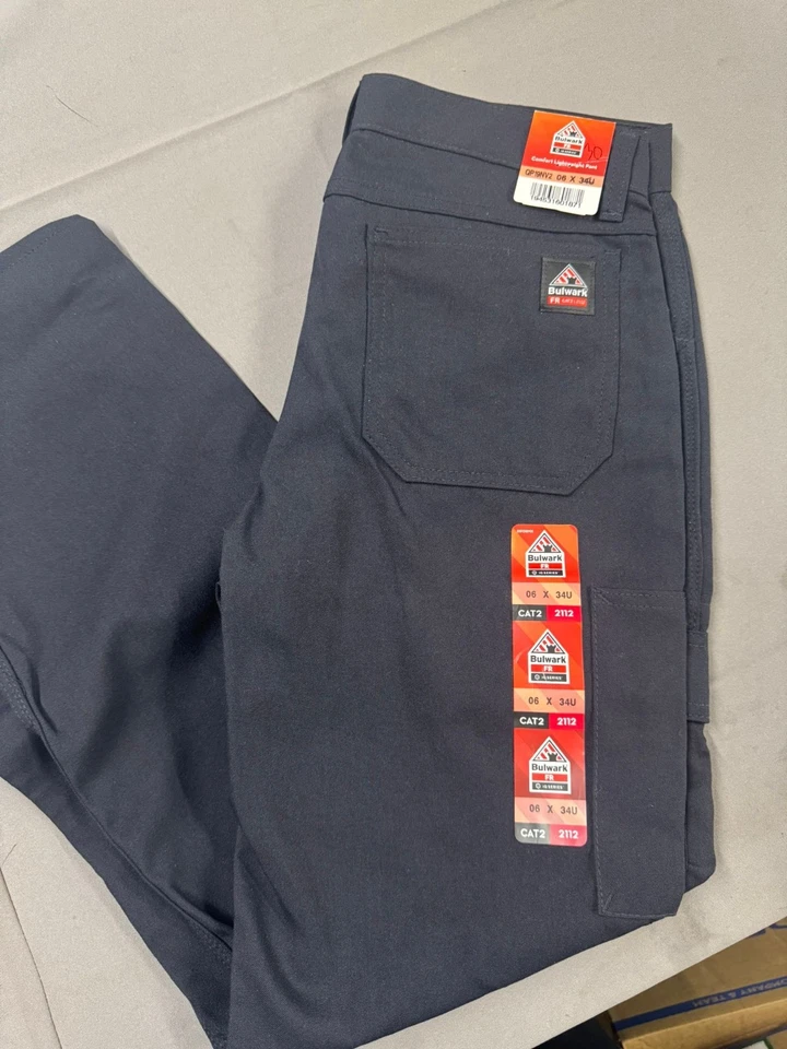 Bulwark iQ Series Womens Comfort Lightweight Cargo Pant (Fire Resistant) - Image 2 of 4