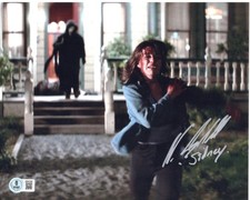 Neve Campbell signed 8x10 Photo Sidney Prescott - Scream