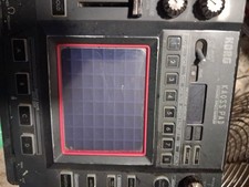 Korg KP3 Digital Sampler & Sequencer, 16 Pad ...