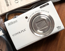 N MINT Nikon COOLPIX S6200 16.0MP 10x Compact Digital Camera English ok Japan