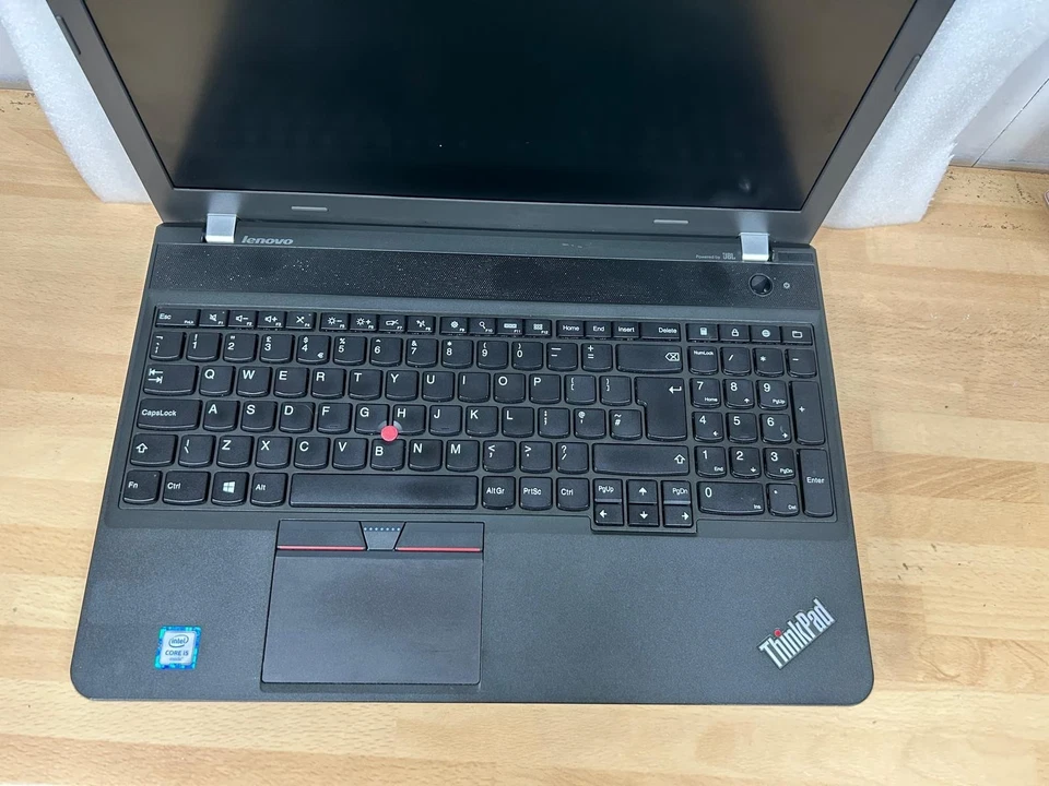 Lenovo ThinkPad E560 · i5-6200U · 16GB · 240GB, photo 4 of 5