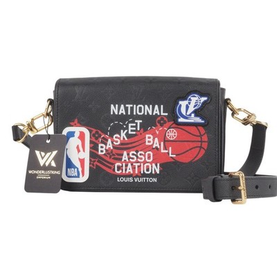 LOUIS VUITTON x NBA M58498 Sudio Messenger Men's Bag Empreinte Leather Collector
