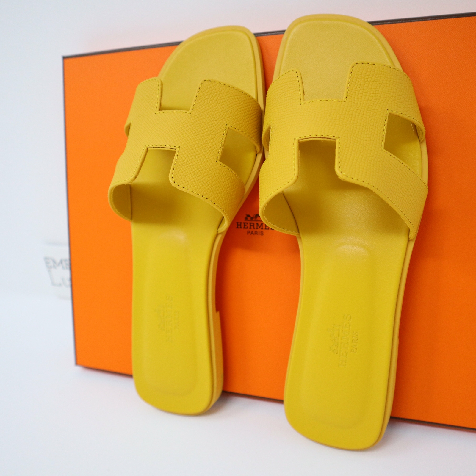 37.5 NEW HERMES ORAN H SANDALS SLIPPERS CLASSIC EPSOM Jaune Sable YELLOW |  eBay