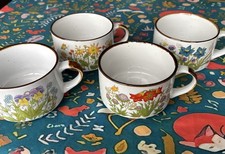 Vintage Set Of 4 Floral Soup Bowl Mugs Large Handle Retro Otagiri style unmarked
