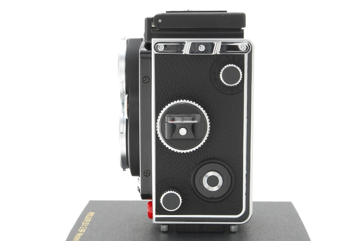 UNUSED】SHARAN ROLLEIFLEX 2.8F Model Megahouse Miniature Minox