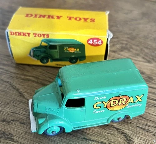 Vintage Boxed Dinky Diecast Trojan 15 CWT Van Cydrax No 454