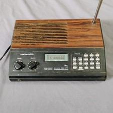 REALISTIC Pro-2011 20 Channel Programmable Scanner Direct Entry UHF VHF - Works