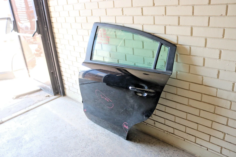 2012 2017 KIA RIO LEFT SIDE REAR DOOR OEM Foto 3 de 4