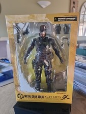 Metal Gear Solid Play Arts Kai Snake Action Figure Peace Walker Series Nuovo