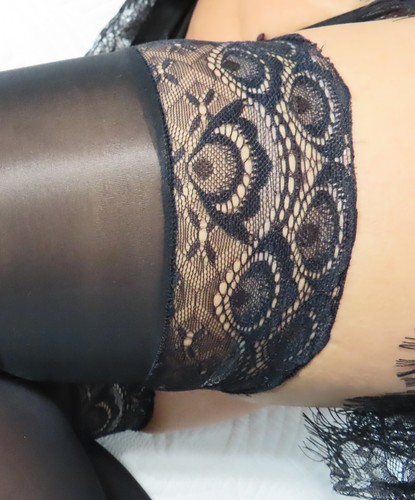 NEW Shiny Sexy Black Stay Up Nylon Thigh High Stockings With Silicone Lace Top M - Picture 6 of 10