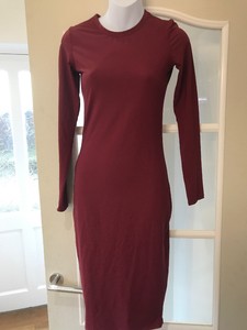 maroon long sleeve bodycon dress