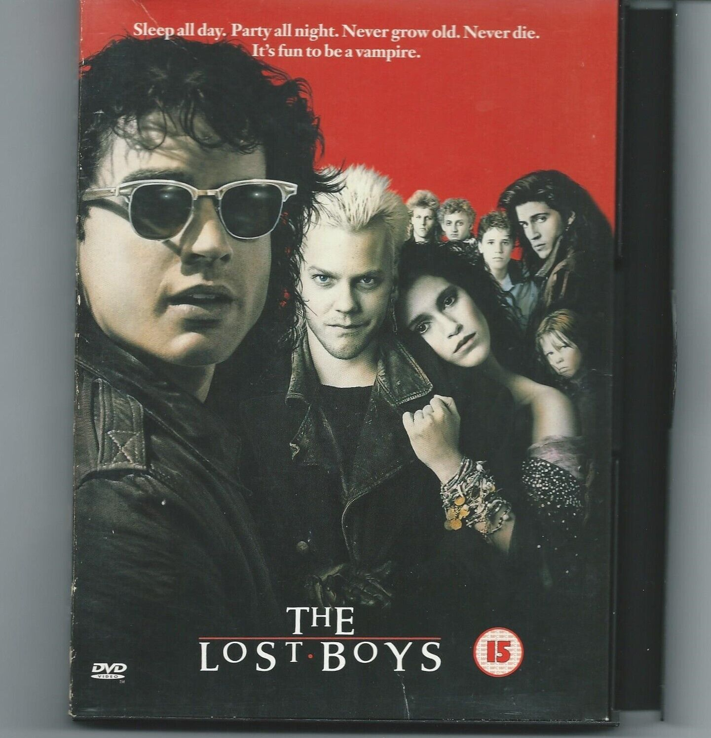 The Lost Boys DVD 1987 Film Rated 15 Comedy Horror Drama 93 Minutes Used