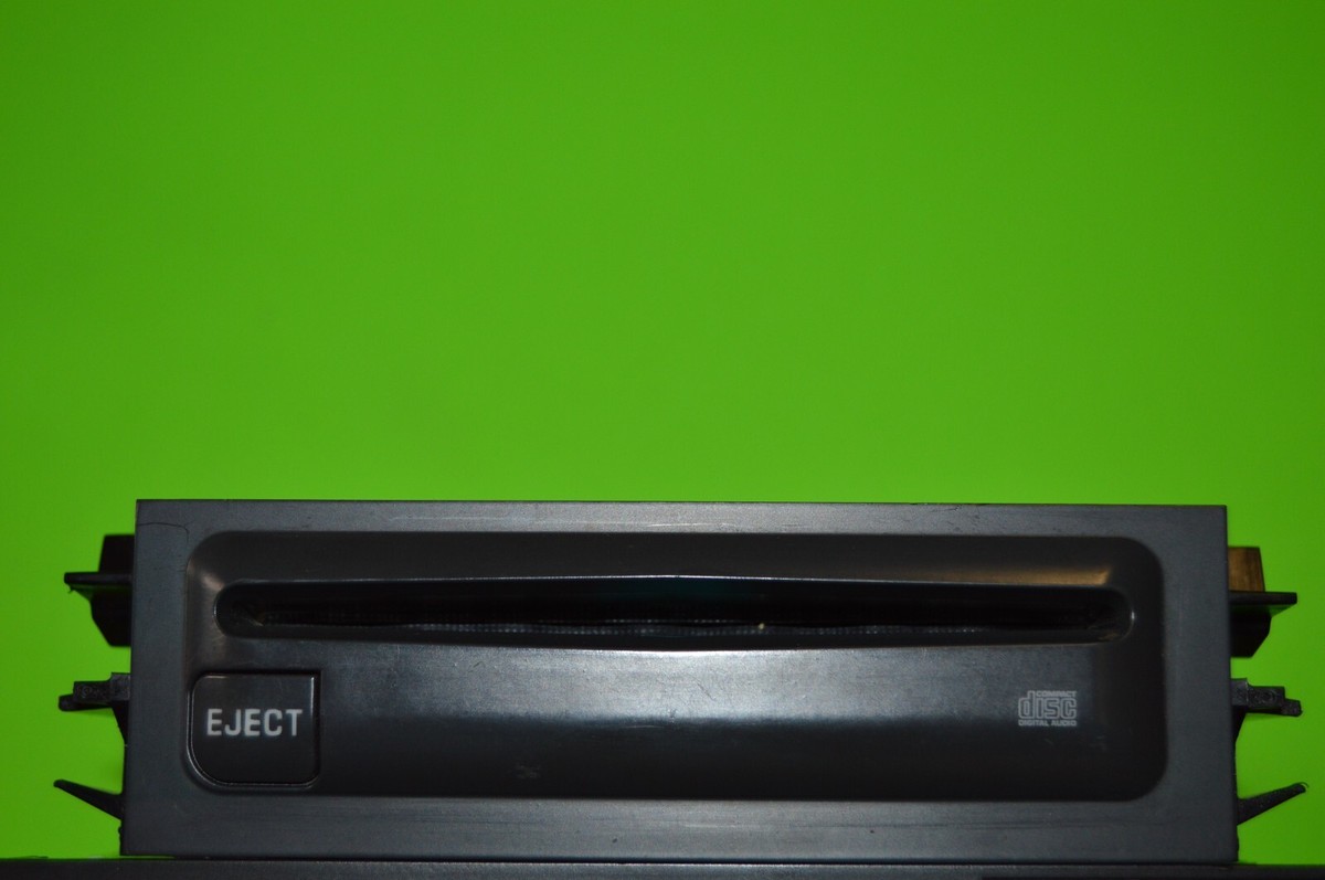 95-02 Chevrolet Silverado 1500 GMC Sierra Remote Slave CD Player