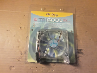 Antec  TriCool  Gehäuselüfter 3 Geschwindigkeiten 92 mm x 25 mm + Schrauben