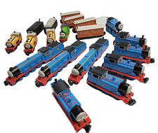 Vintage Ertl Thomas The Tank Engine 1990's Pull Back Go Friends Train lot of 19