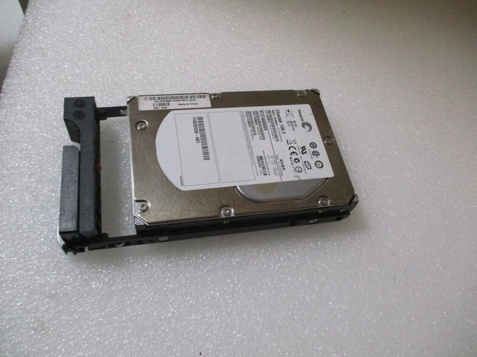 EMC 146GB AX4-5 AX-SS15-146 AX4-5F AX4-5i 15K 005048785 SAS Hard Disk Drive HDD - Image 2 of 4