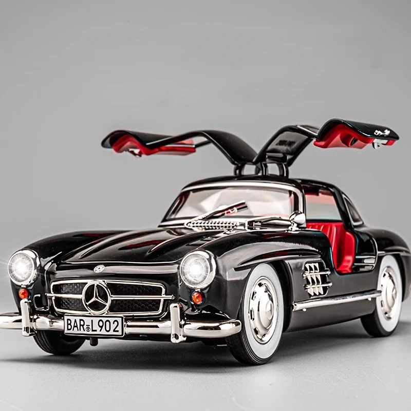 1:24 1954 Mercedes‑Benz 300SL Diecast Model Car Vintage Alloy
