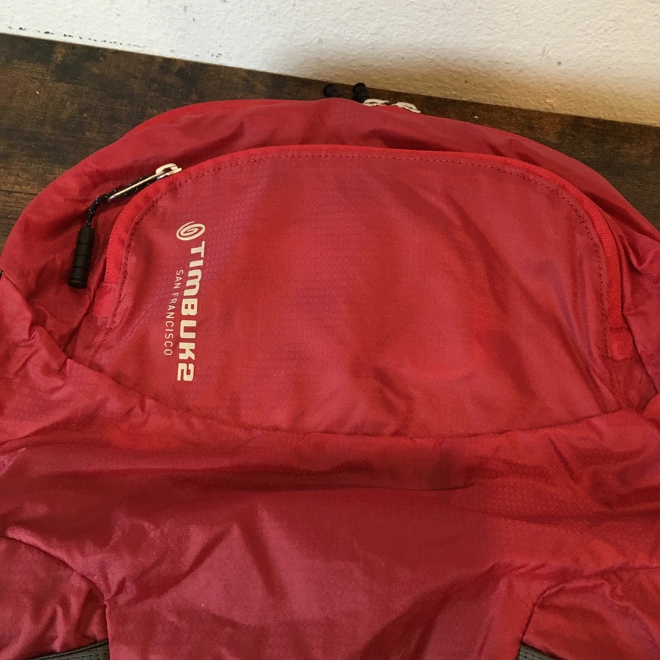 Timbuk2 San Francisco OS Backpack Mission Cycling Red w/Hanger Folding Board - Image 3 of 4