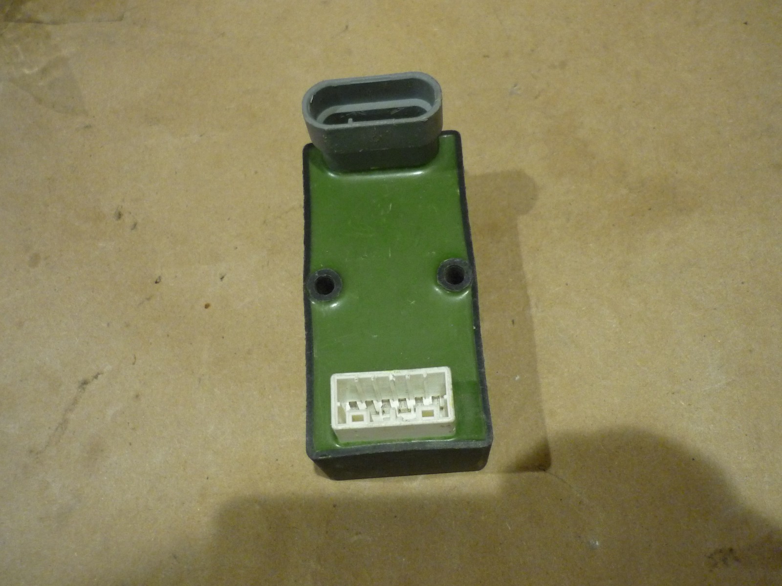 Maserati 4200 - Catalyst Control Station Module / ECU - P/N 187866