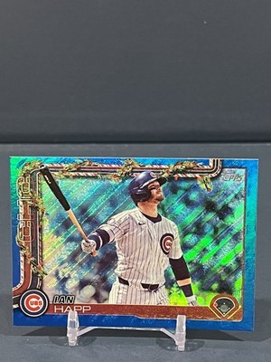 2025 Topps Holiday Ian Happ #H27 Blue Foil Glitter Variation Chicago Cubs SP