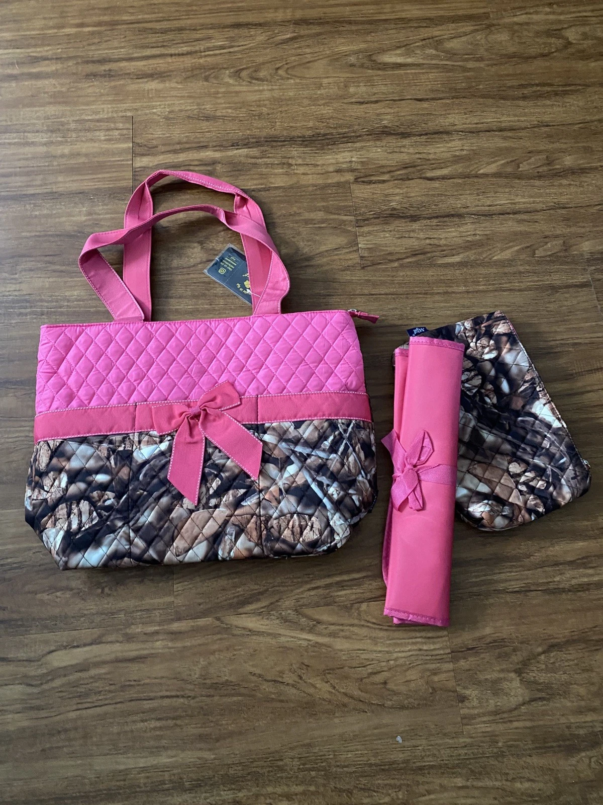 Ngil Camo w/Pink Trim Quilted Diaper Bags No Monogram New with tags