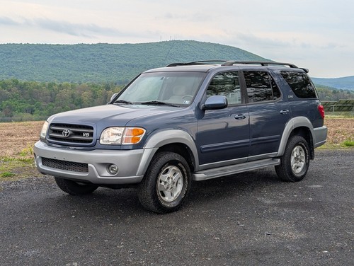 2002 Toyota Sequoia SR5