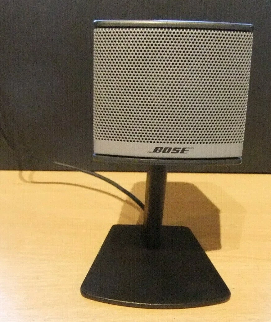 BOSE COMPANION 3 SERIES 2 SPEAKER FULLY WORKING B CONDITION 30
