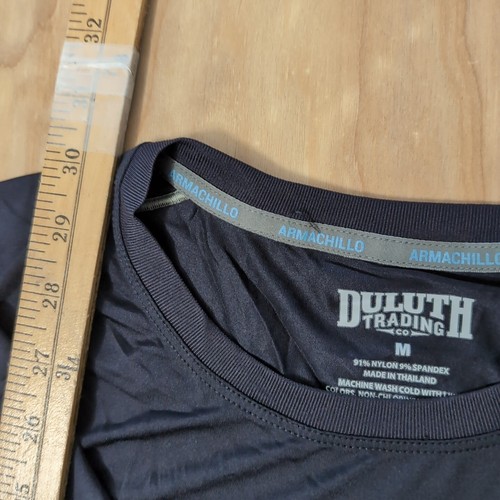Duluth Trading Armachillo Cooling T Shirt Uomo Med Nera Leggera Elasticizzata - Foto 3 di 5