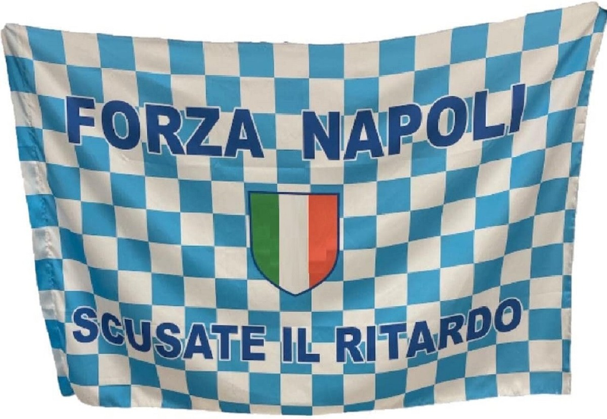 Banderole Triangulaire Napoli – Scudetto 1986-87 Maradona – 20x60 Cm – Neuve