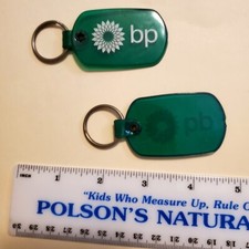 Vintage BP Motor Oil Company Plastic Rubber Car Key Chain Green Used Pre=owned