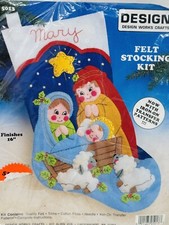 VTG Design Works Crafts Felt Stocking Kit 5013  Nativity Scene Holy Family NEW