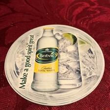 BREWERIANA - BRITVIC - AGUA TÓNICA INDIA - BUEN ESPÍRITU GENIAL - ESTERA DE CERVEZA - T83