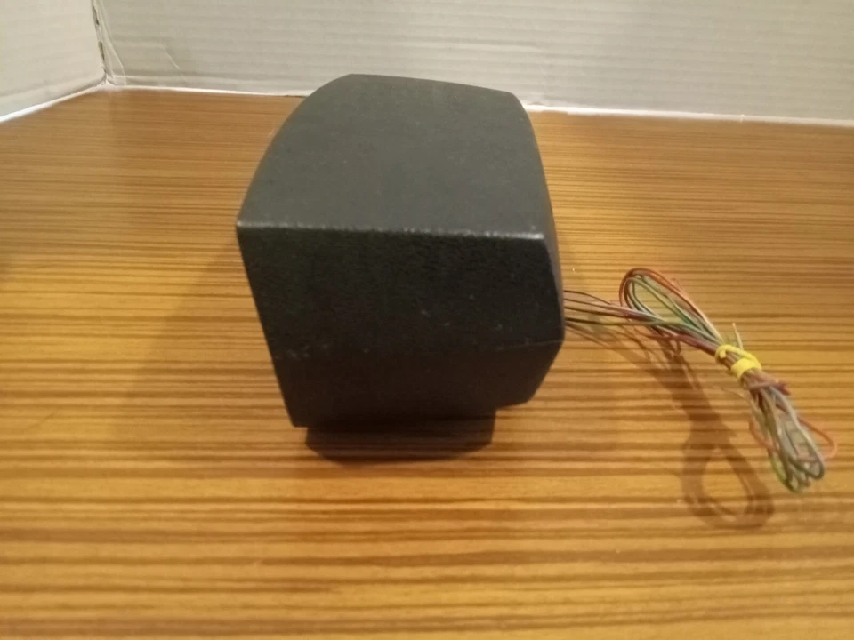 Vintage VDO Mini Cockpit Gauges,Temp-Volts-Oil Pressure, Normal Wear(Rare And... - Image 4 of 4