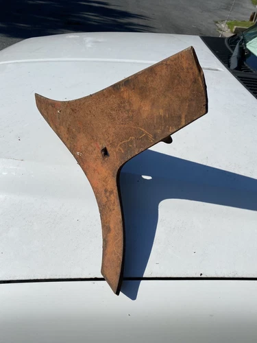 Oliver Plow Share NEW Orgial Part# NG.84.88.0.0S.12