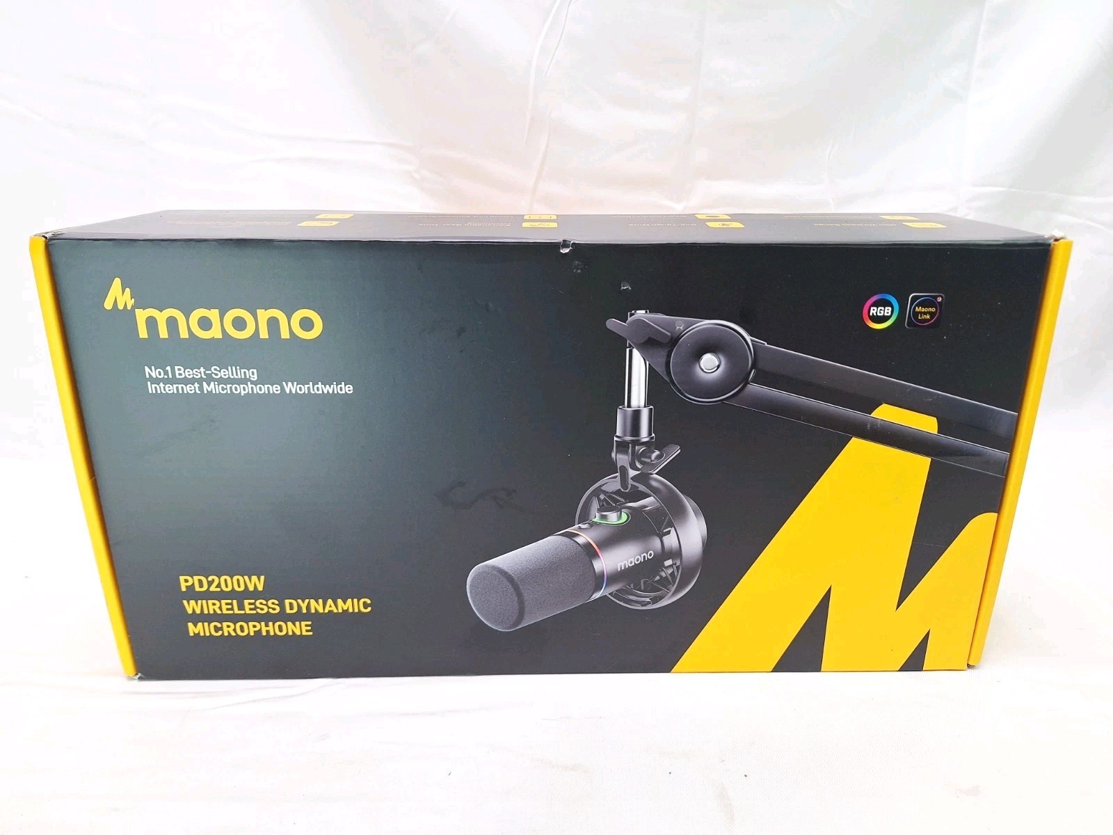 MAONO PD200W Hybrid Wireless Podcast Microphone For PC, XLR Dynamic w/ Boom Arm