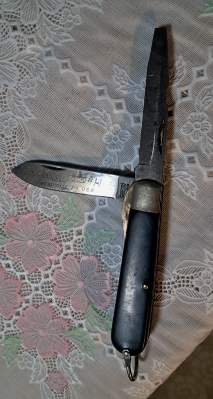 Camillus Electricians Knife Liner Locker Black Delrin Handles 1970's