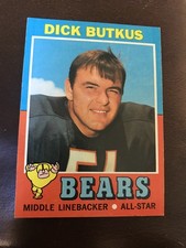 1971 Topps Dick Butkus (HOF) Card #25 NO CREASES NM BEARS HOF