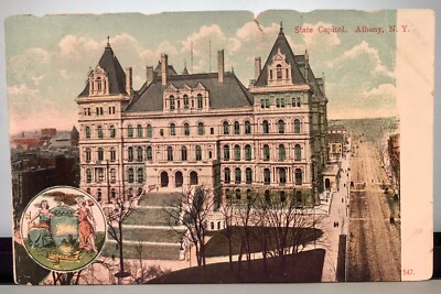 STATE CAPITAL IN ALBANY NEW YORK VNTG POSTCARD W/ STATE SYMBOL- UNUSED