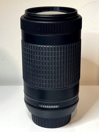 Nikon AF-P DX Nikkor 70-300mm f/4.5-6.3G ED VR lens - Excellent Condition - Picture 3 of 6